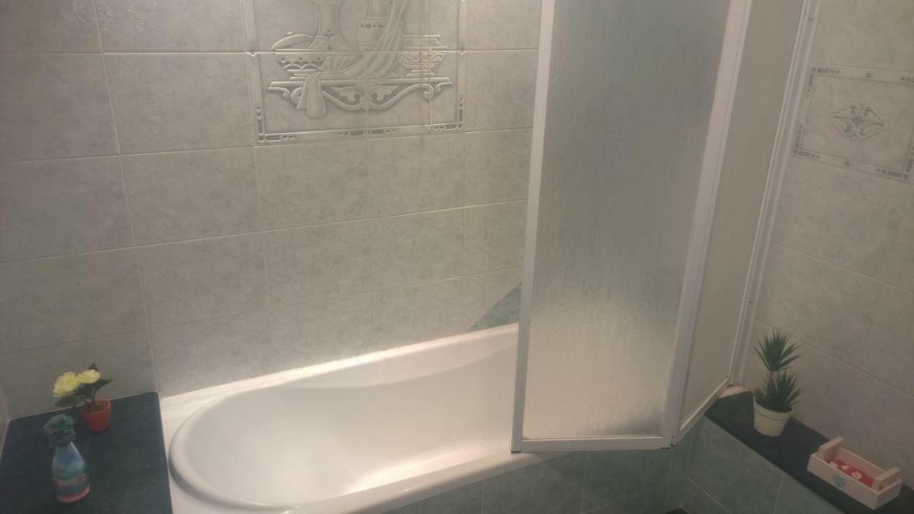 نابولي B&B Anny المظهر الخارجي الصورة