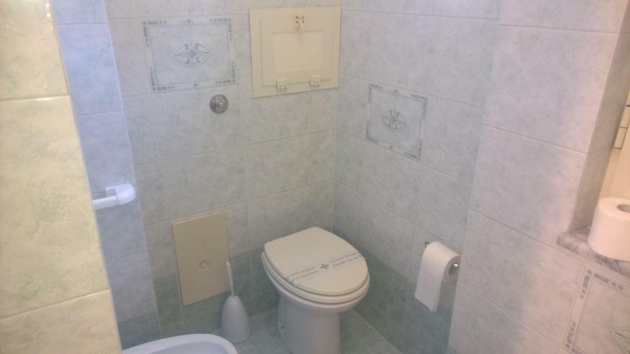 نابولي B&B Anny المظهر الخارجي الصورة